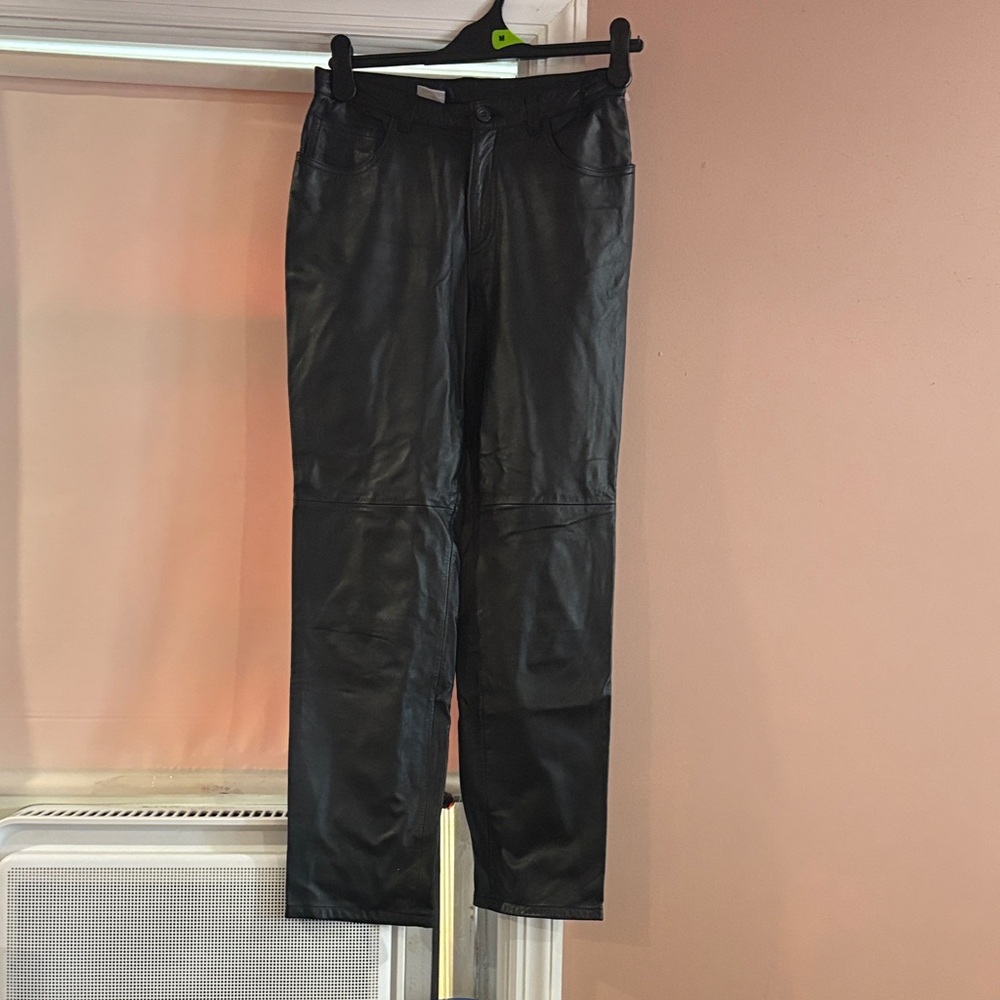 Jones New York Black Skinny Pants 100% leather